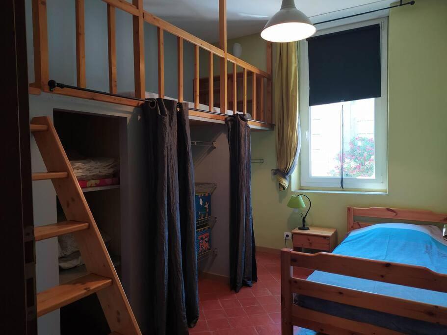 Appartement Spacieux Avec Grand Patio, 1Er Etage Sigean Extérieur photo