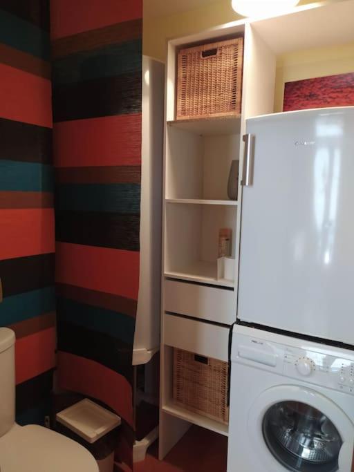 Appartement Spacieux Avec Grand Patio, 1Er Etage Sigean Extérieur photo
